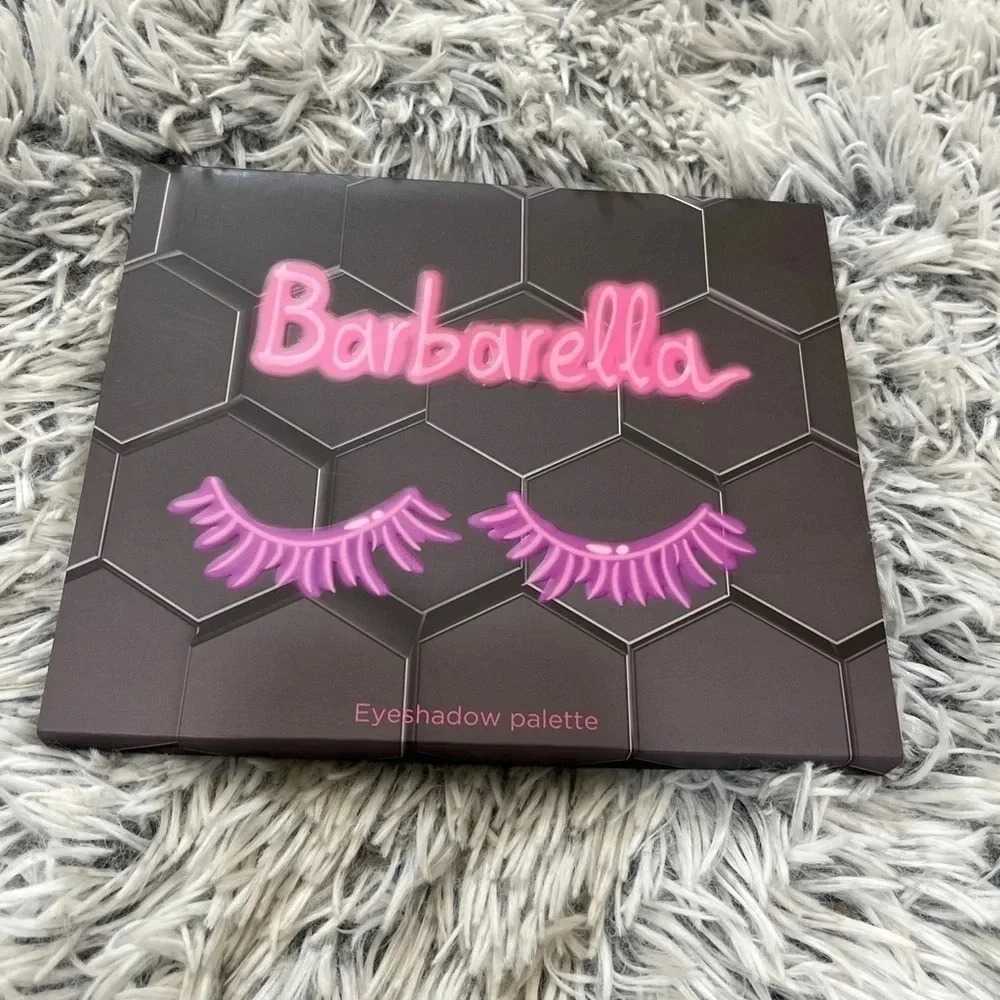 𝅺new Beebeauty London BARBARELLA Eyeshadow Pallet
